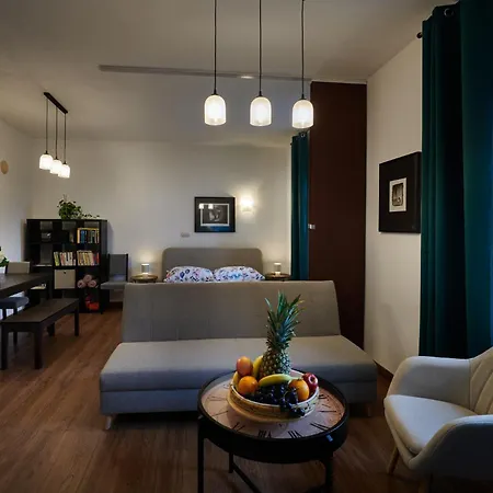 Apartament Gallery *